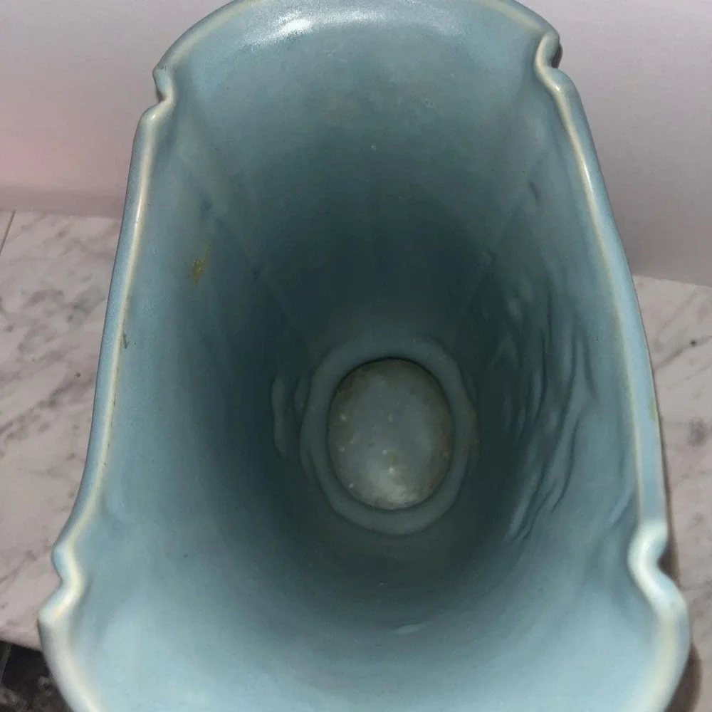 Weller Pottery Oak Leaf Vase 10.25